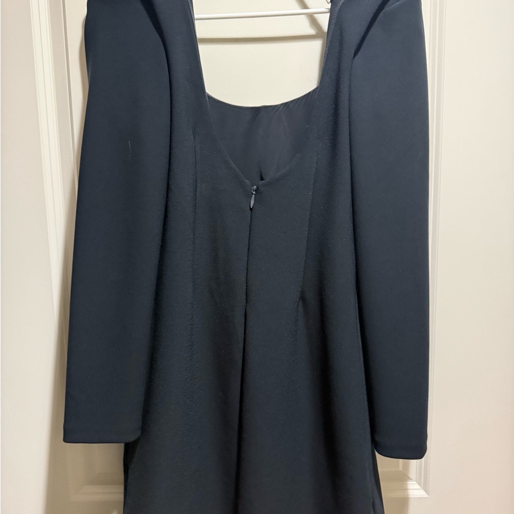 Elegant Black Women's Lined Dress